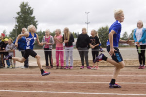 koulujen yu-kilpailut topi rönni ilari hurskainen2