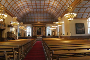 Kangasalan kirkko sisältä