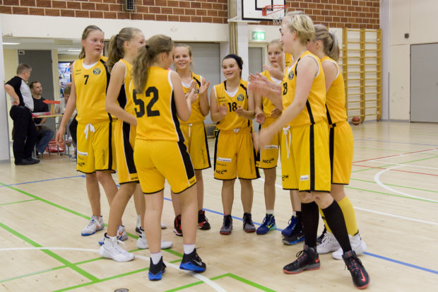 C-tytöt voittivat SM-sarjan viimeisessä turnauksessa Kotkan ja Lappeenrannan. Nyt edessä on maan kahdeksan parhaan joukkueen lopputurnaus.